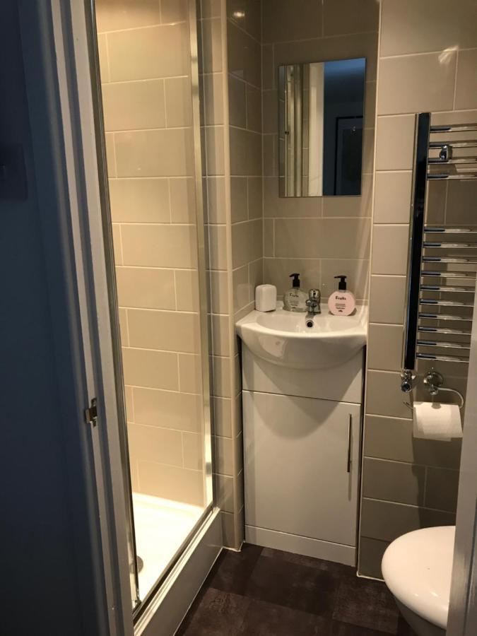 Cwtch Farm Bed & Breakfast Ystalyfera Экстерьер фото